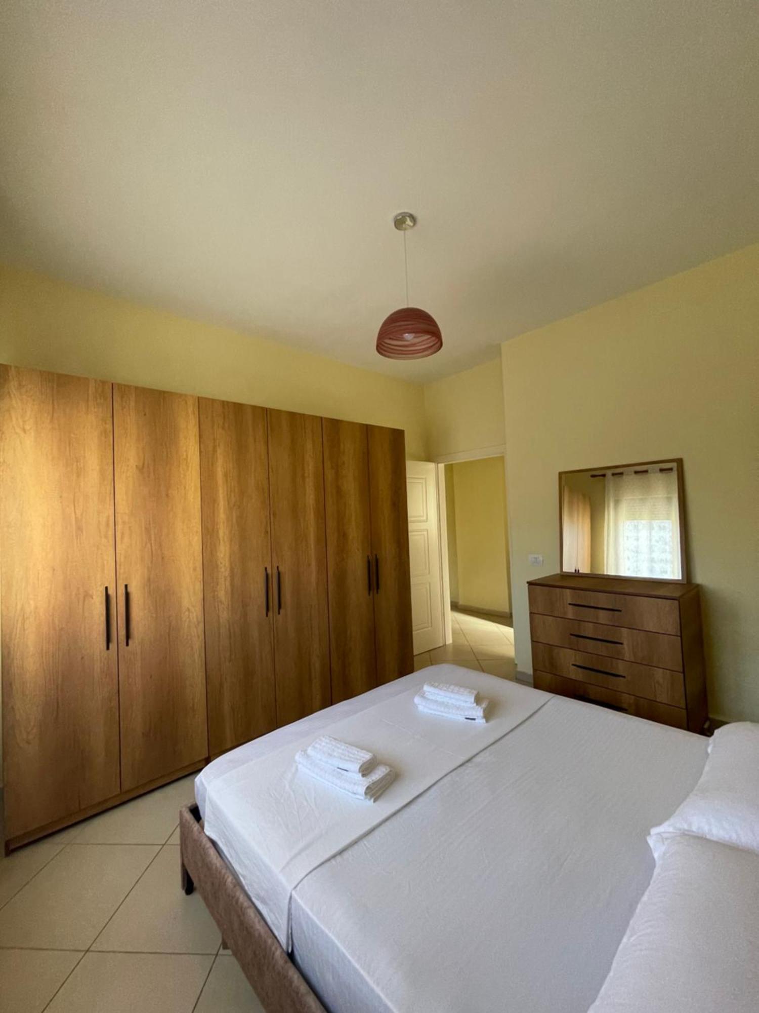 New Baazar Terrace Apartment Тирана Экстерьер фото