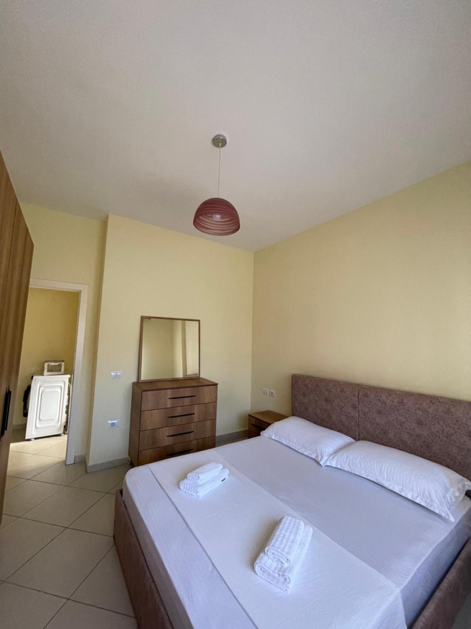 New Baazar Terrace Apartment Тирана Экстерьер фото