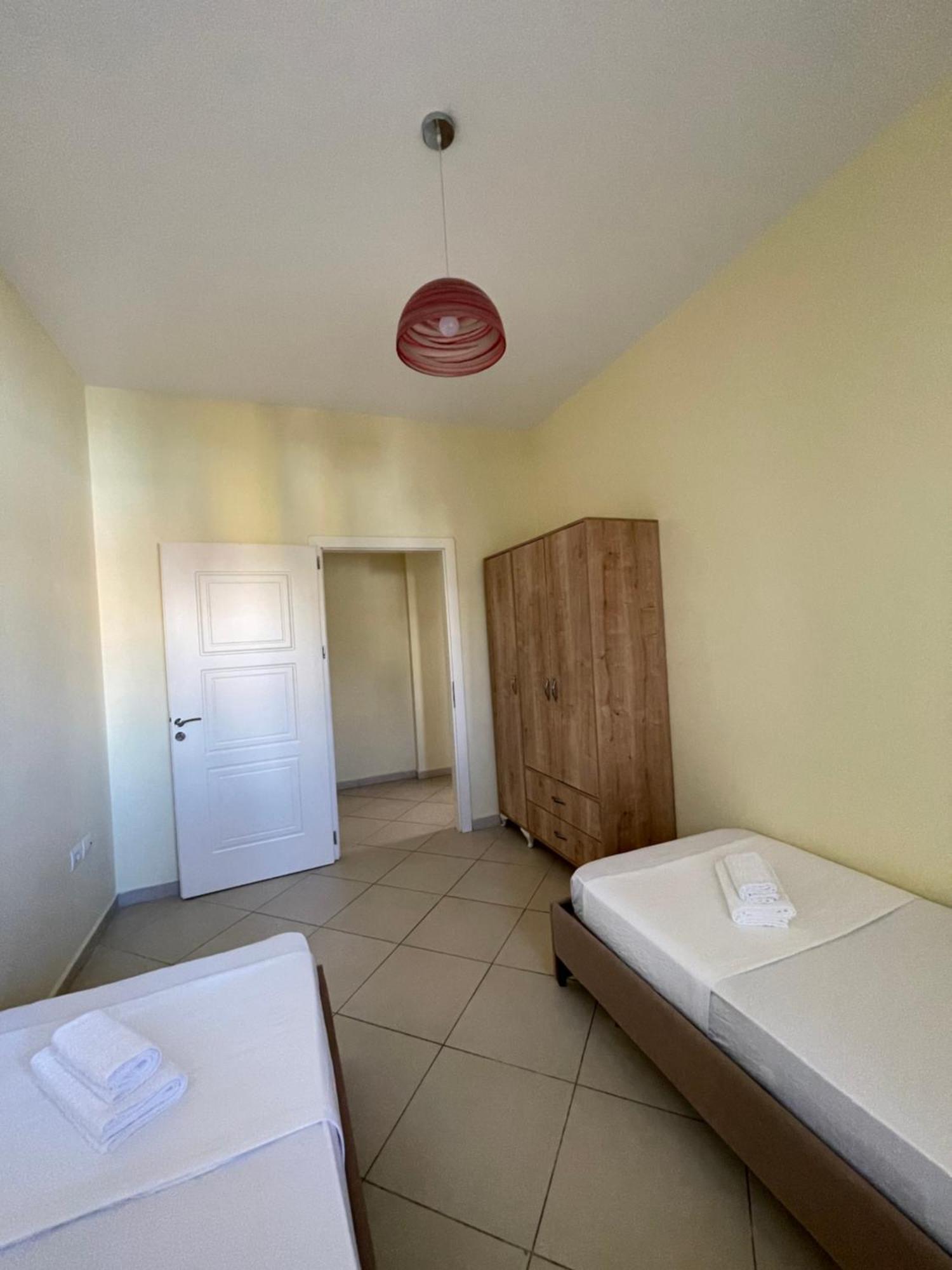 New Baazar Terrace Apartment Тирана Экстерьер фото