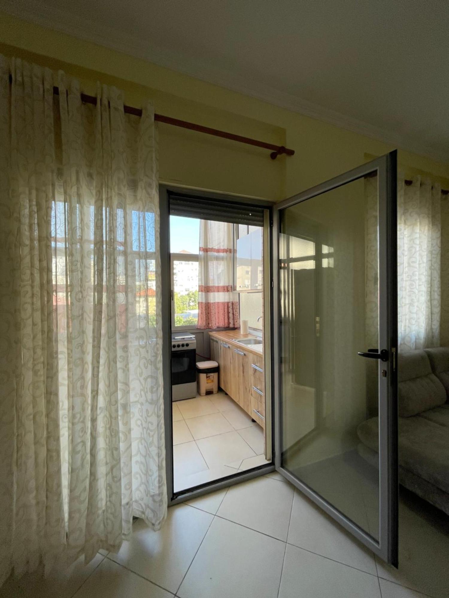 New Baazar Terrace Apartment Тирана Экстерьер фото