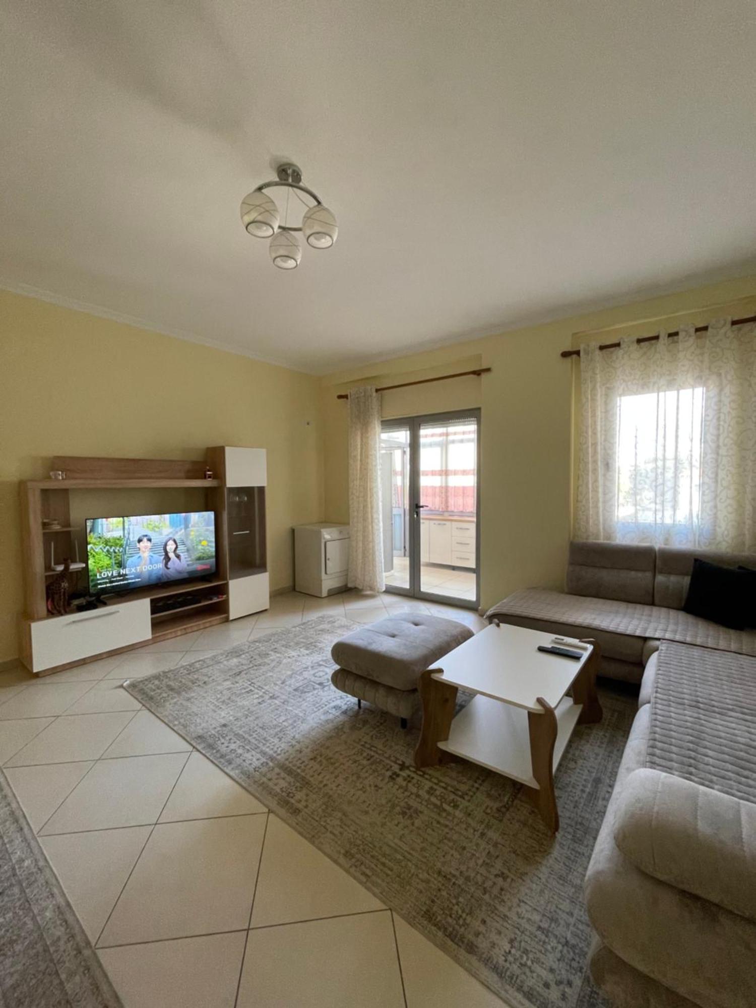 New Baazar Terrace Apartment Тирана Экстерьер фото